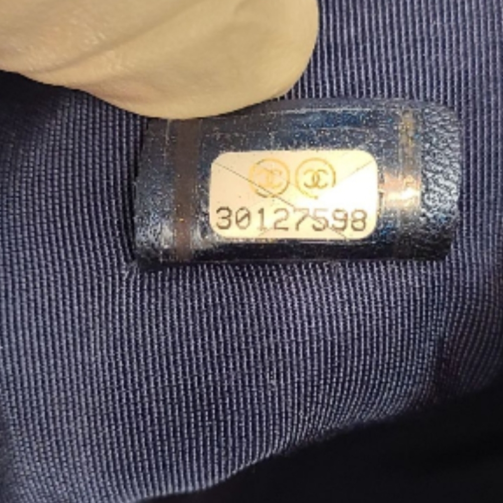 Chanel Blue Quilted Leather Clutch - Picture 5 of 10